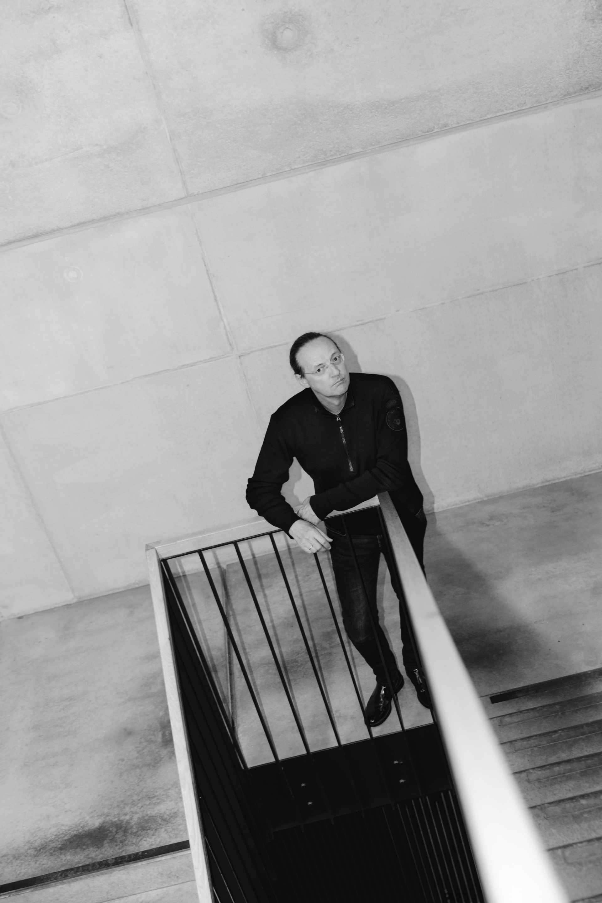 Potthoff on the stairs.
